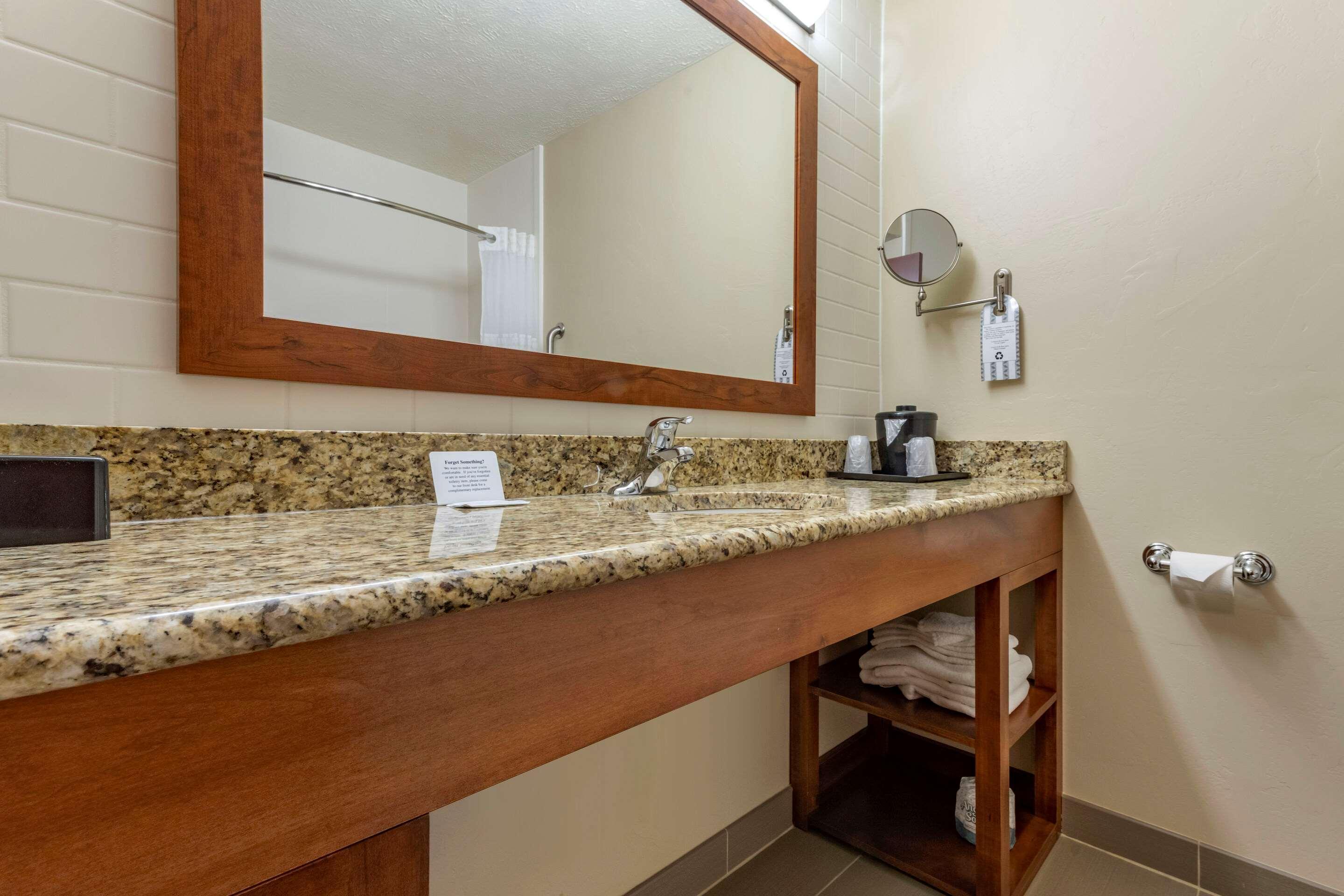 Quality Inn Dover Экстерьер фото